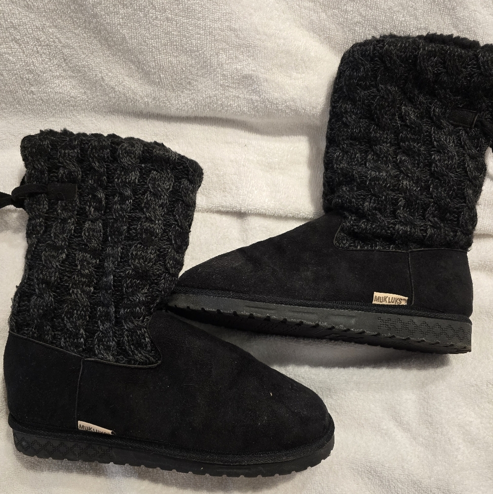 Women's Black Knit Boots